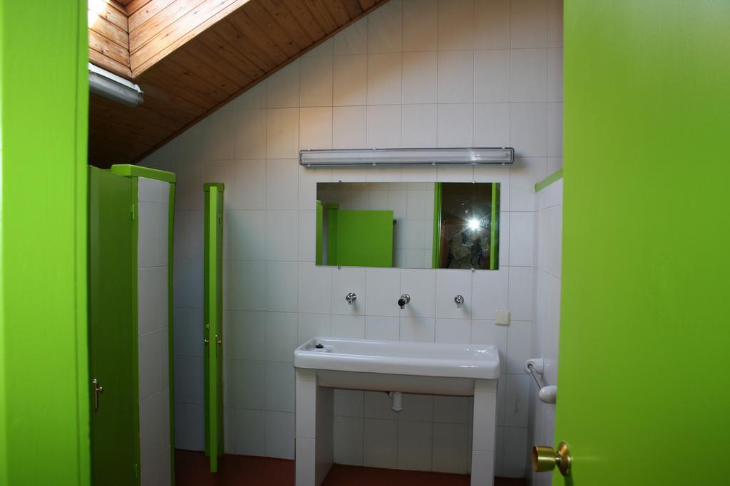 Alberg Escola De Piraguisme De Sort Kamer foto