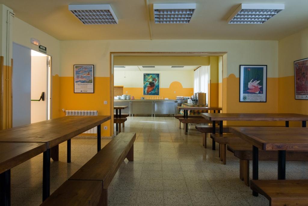 Alberg Escola De Piraguisme De Sort Buitenkant foto